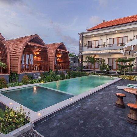 Mailaku House Hotell Kerobokan Exteriör bild