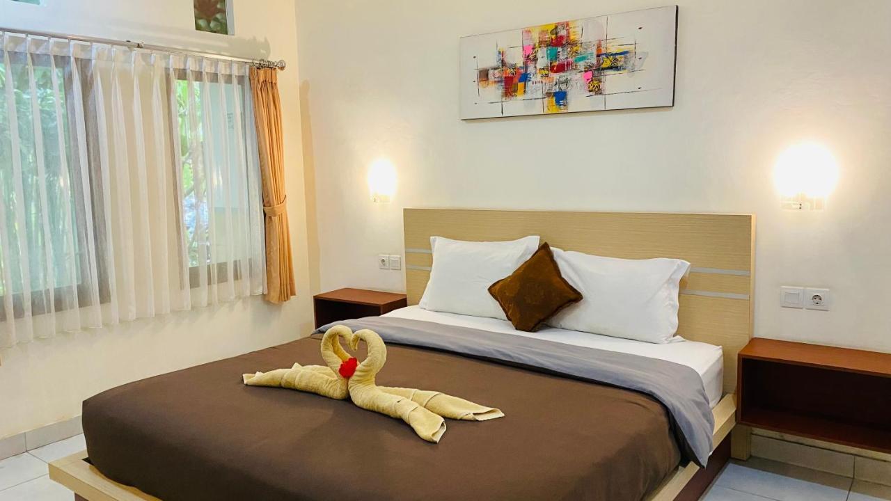 Mailaku House Hotell Kerobokan Exteriör bild